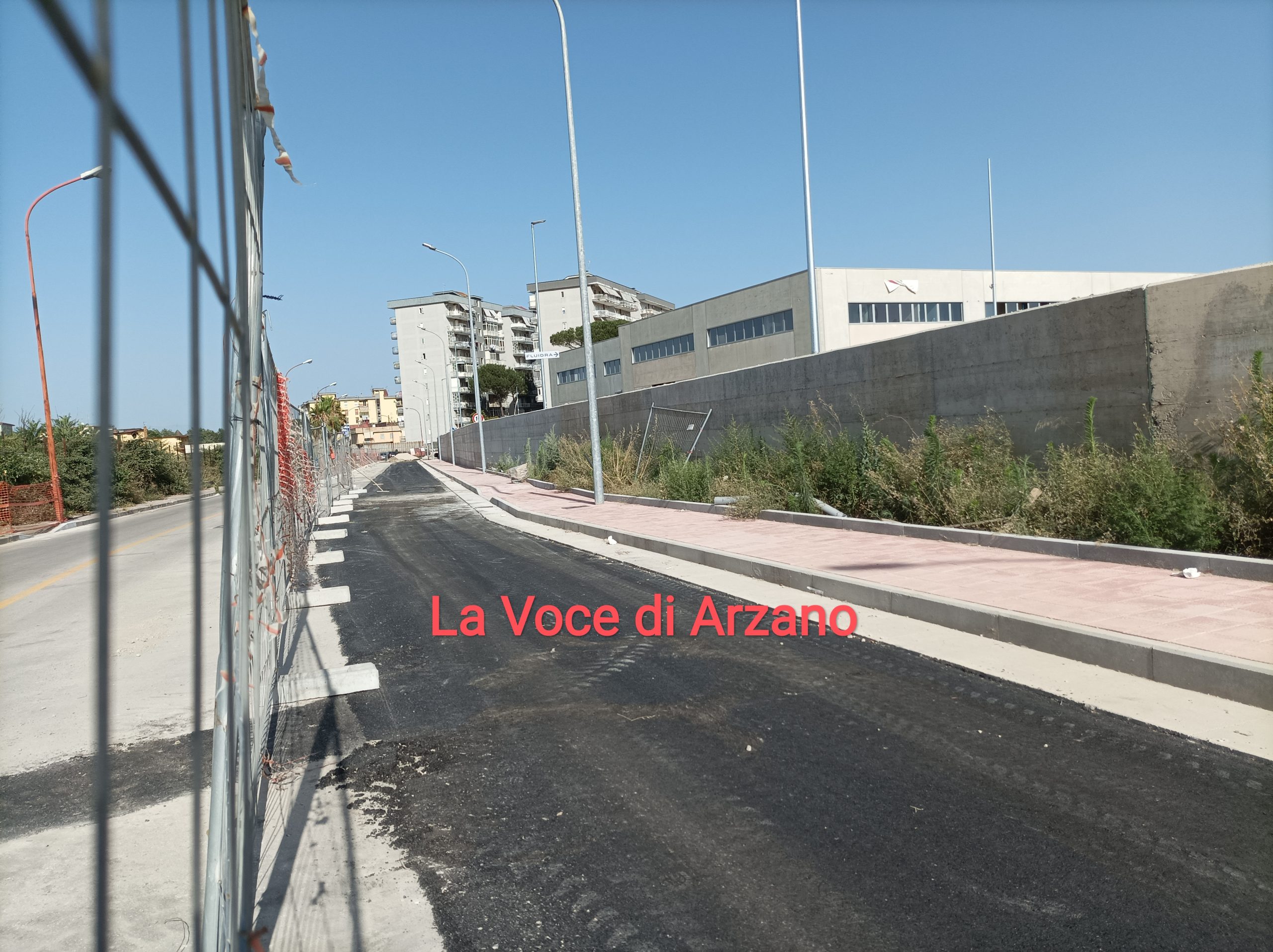 Via Colombo-via Atellana, iniziata la pavimentazione