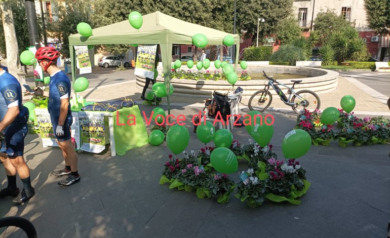 In piazza Cimmino i campioni del ciclismo contro la Fibrosi cistica