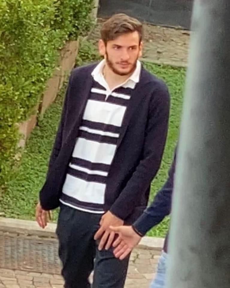 KVARATSKHELIA SI RIFÀ IL LOOK DA KITON