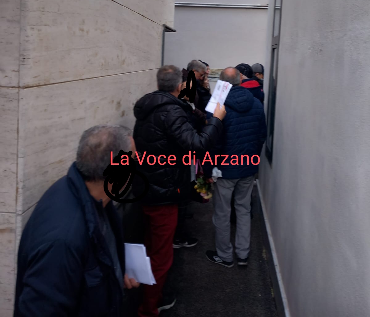 Cartelle pazze, ci mancavano solo quelle del Cimitero