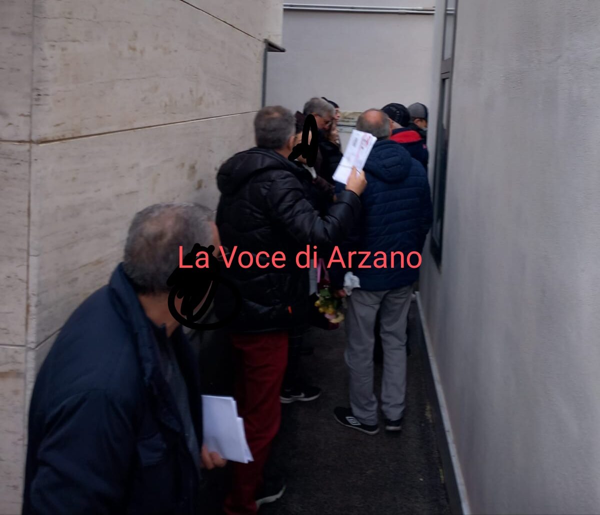 Cartelle pazze, ci mancavano solo quelle del Cimitero