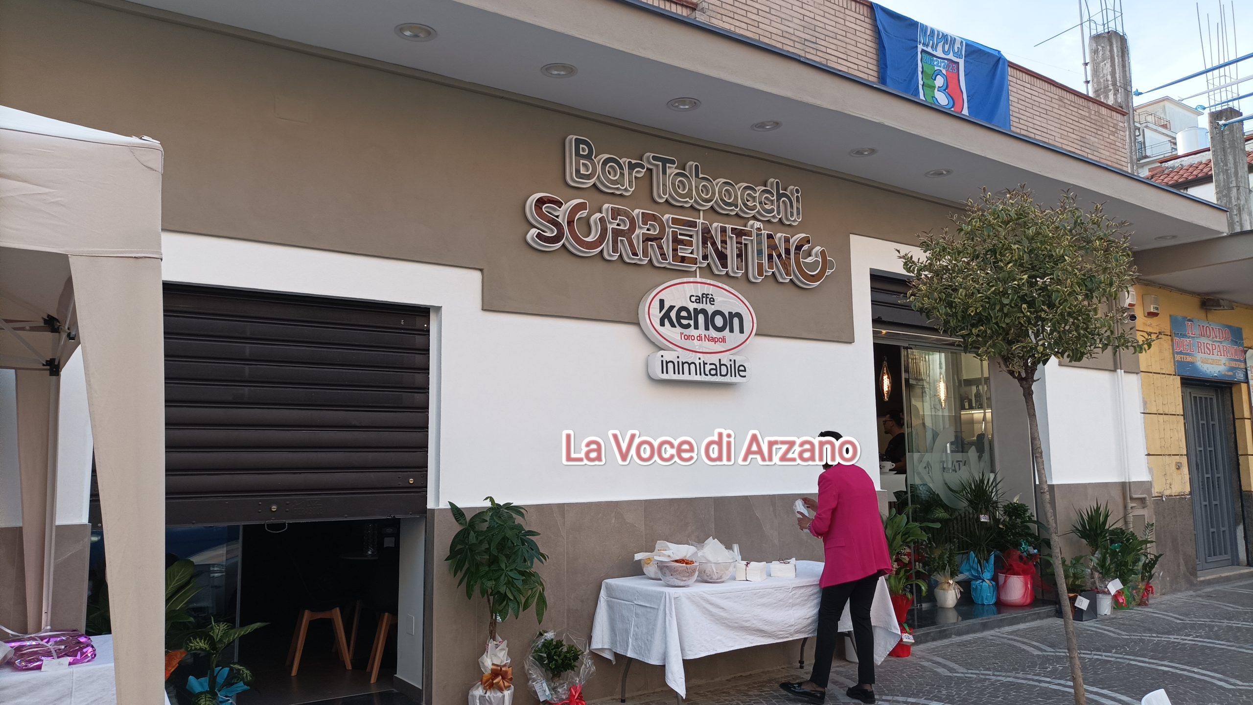Torna un grande bar in via Luigi Rocco