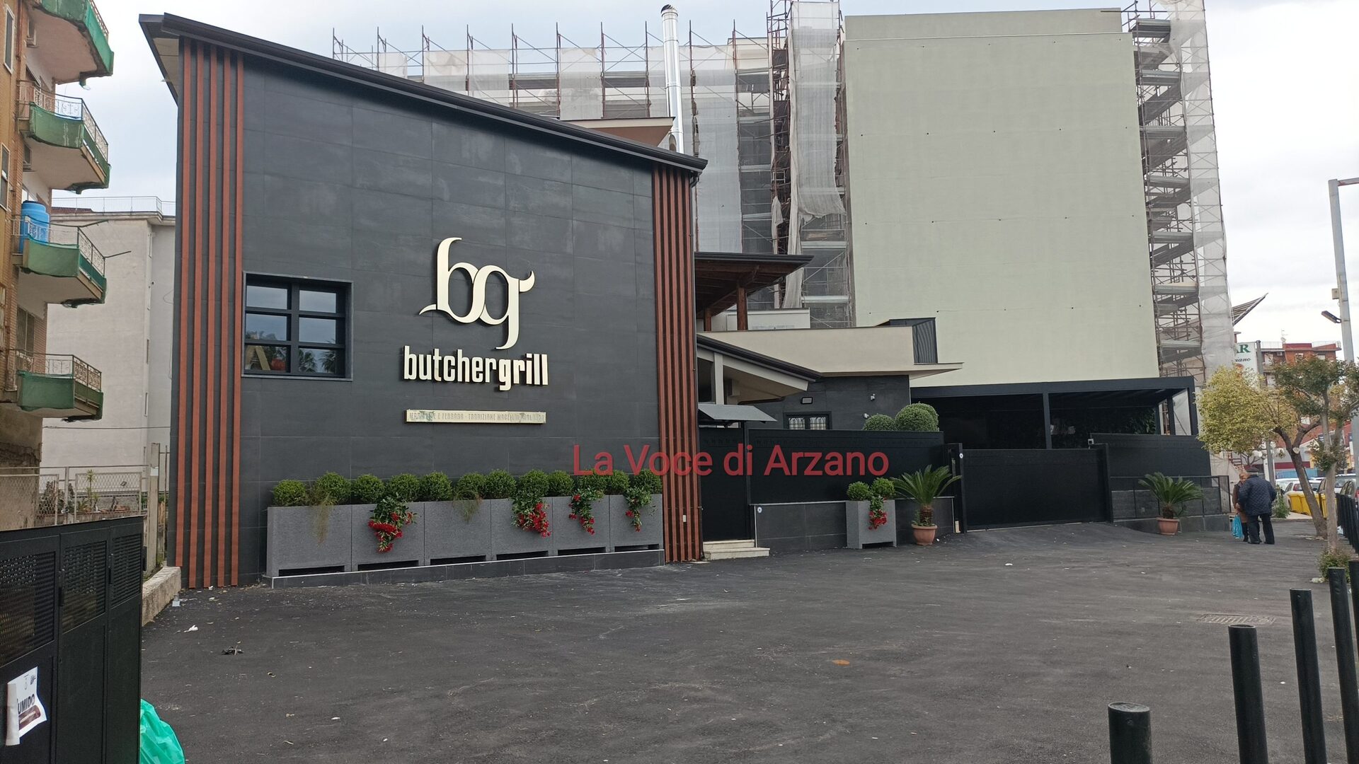 Un altro bel locale per Arzano. Apre “butchergrill”