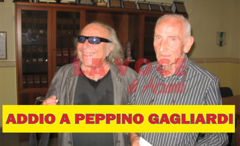 Addio a Peppino Gagliardi, cittadino onorario di Arzano