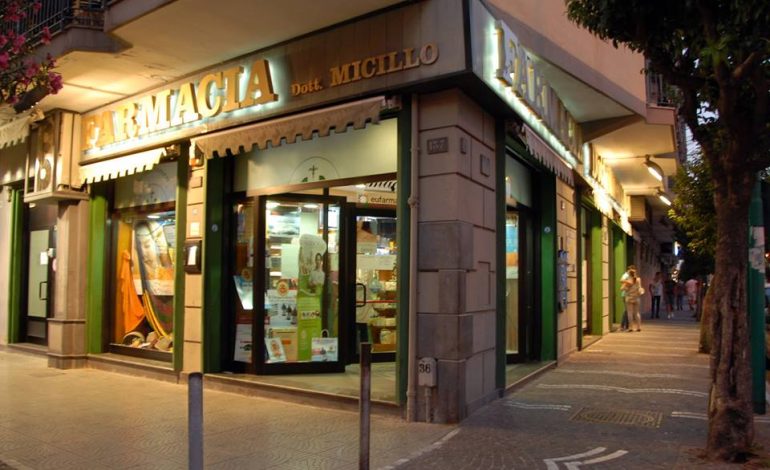 Compie cinquant’anni la Farmacia Micillo e si fa più bella