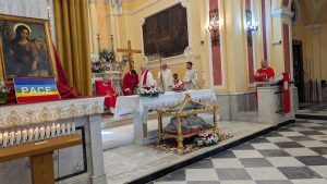 L’accoglienza di don Pasquale Muto al Cardinale Domenico Battaglia