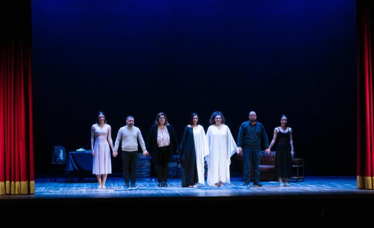 Gli In-Stabili al Teatro Eduardo, uno spettacolo per le scuole, che racconta del bullismo e scuote le coscienze