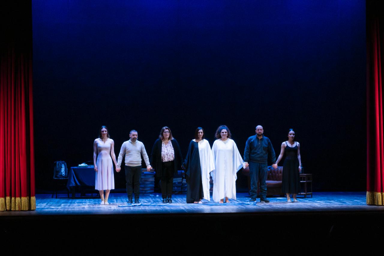 Gli In-Stabili al Teatro Eduardo, uno spettacolo per le scuole, che racconta del bullismo e scuote le coscienze